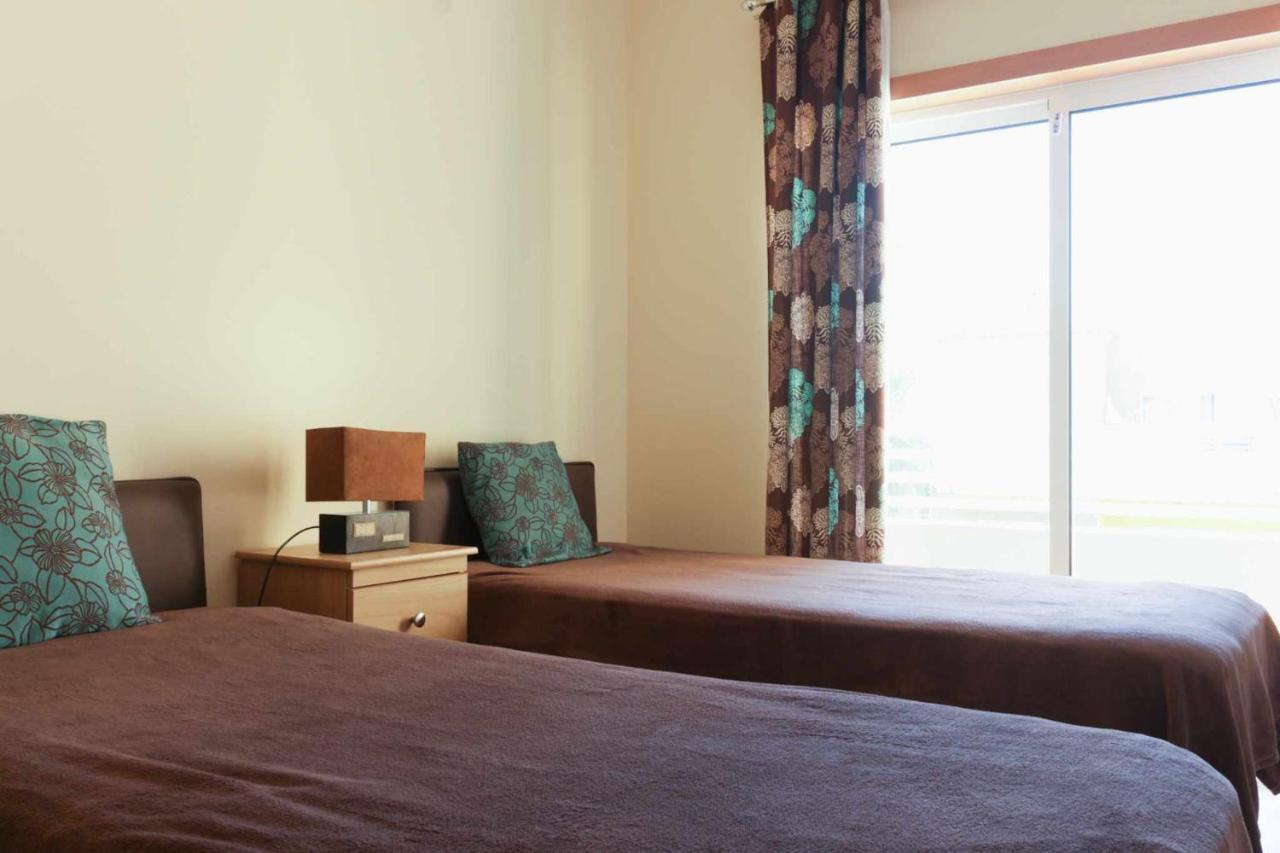 Apartamento Maresia T2 Penthouse By Your Home Algarve كاباناس تْدي تافيرا المظهر الخارجي الصورة